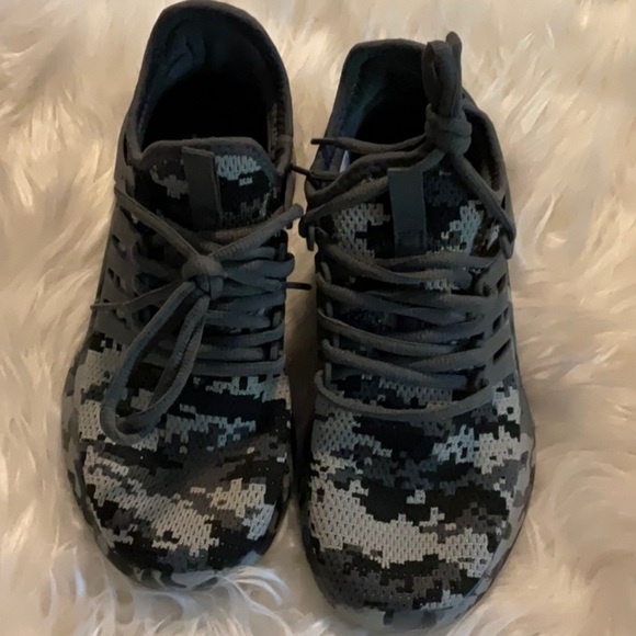 Camouflage Athletic Sneakers - Picture 1 of 7